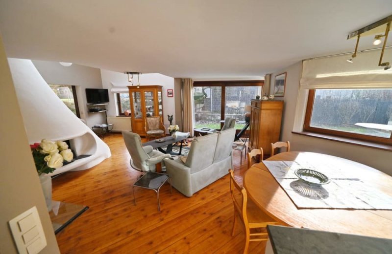 Woonkamer symon lodge belgie boekjebungalow